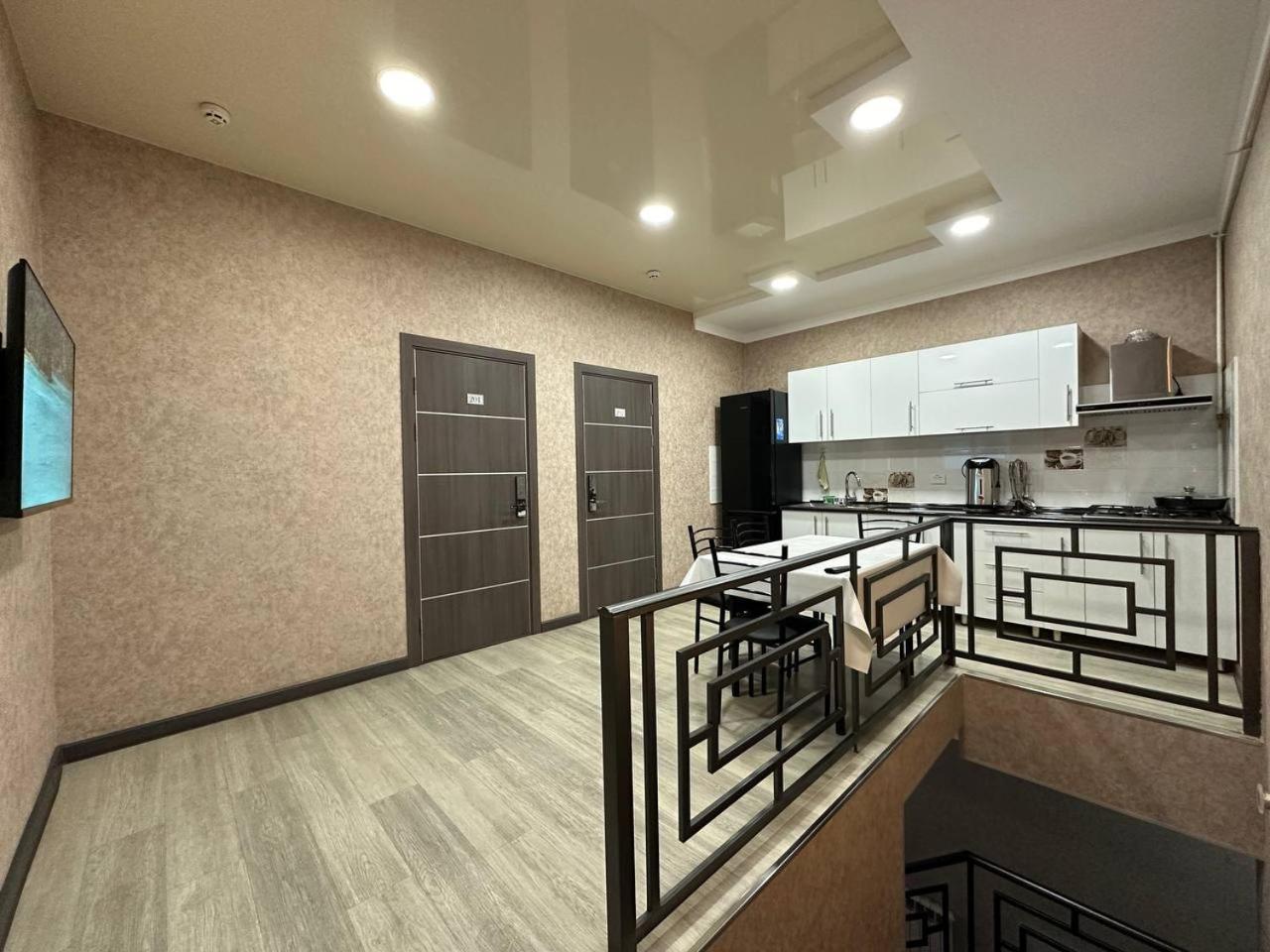 Vip Hotel ทาชเคนต์ ภายนอก รูปภาพ