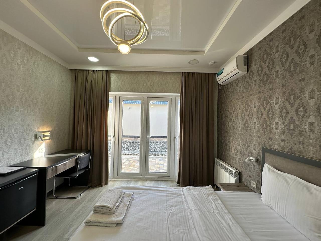 Vip Hotel ทาชเคนต์ ภายนอก รูปภาพ